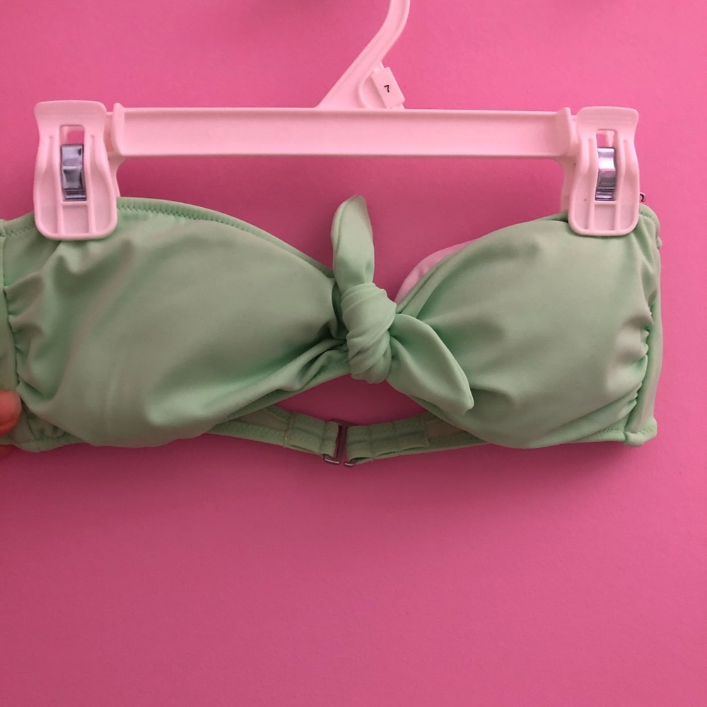 Victoria’s Secret Bikini Top